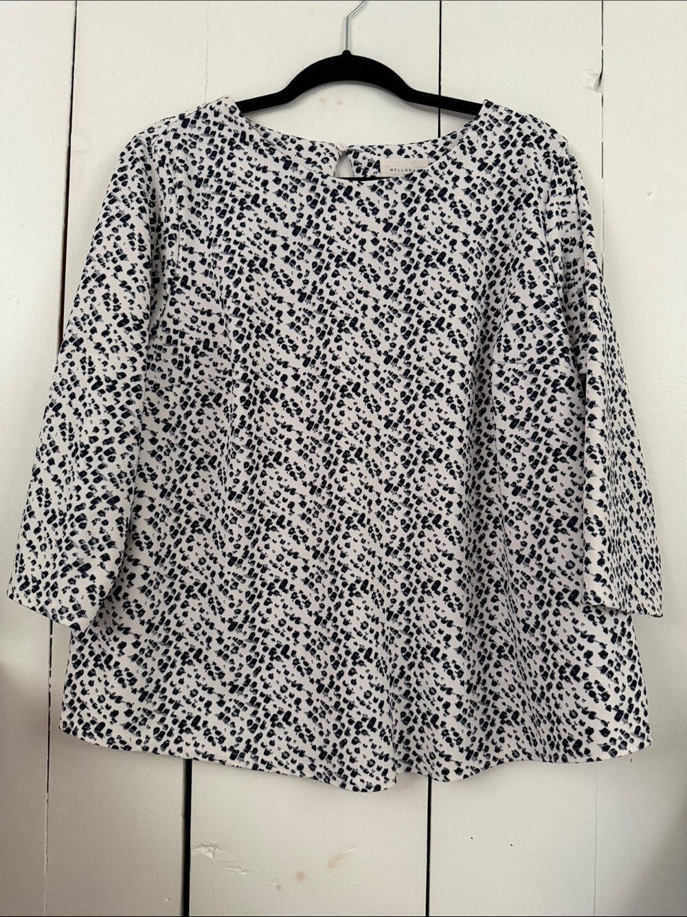 MELLODAY White Blouse with Navy Dot Print